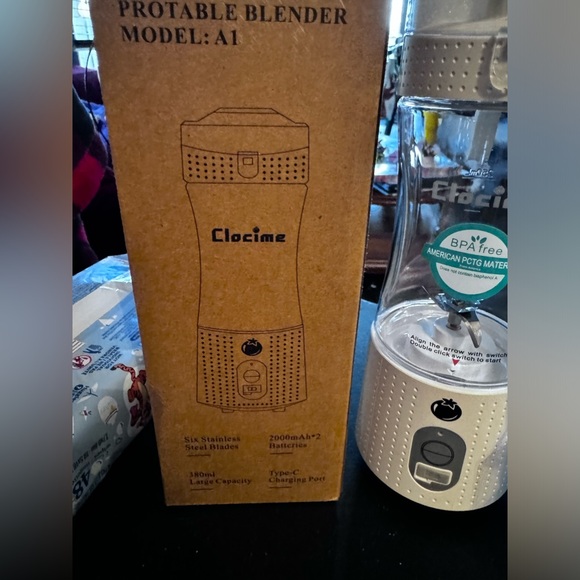 Clocime Portable Blender Model: A1 - Picture 3 of 4